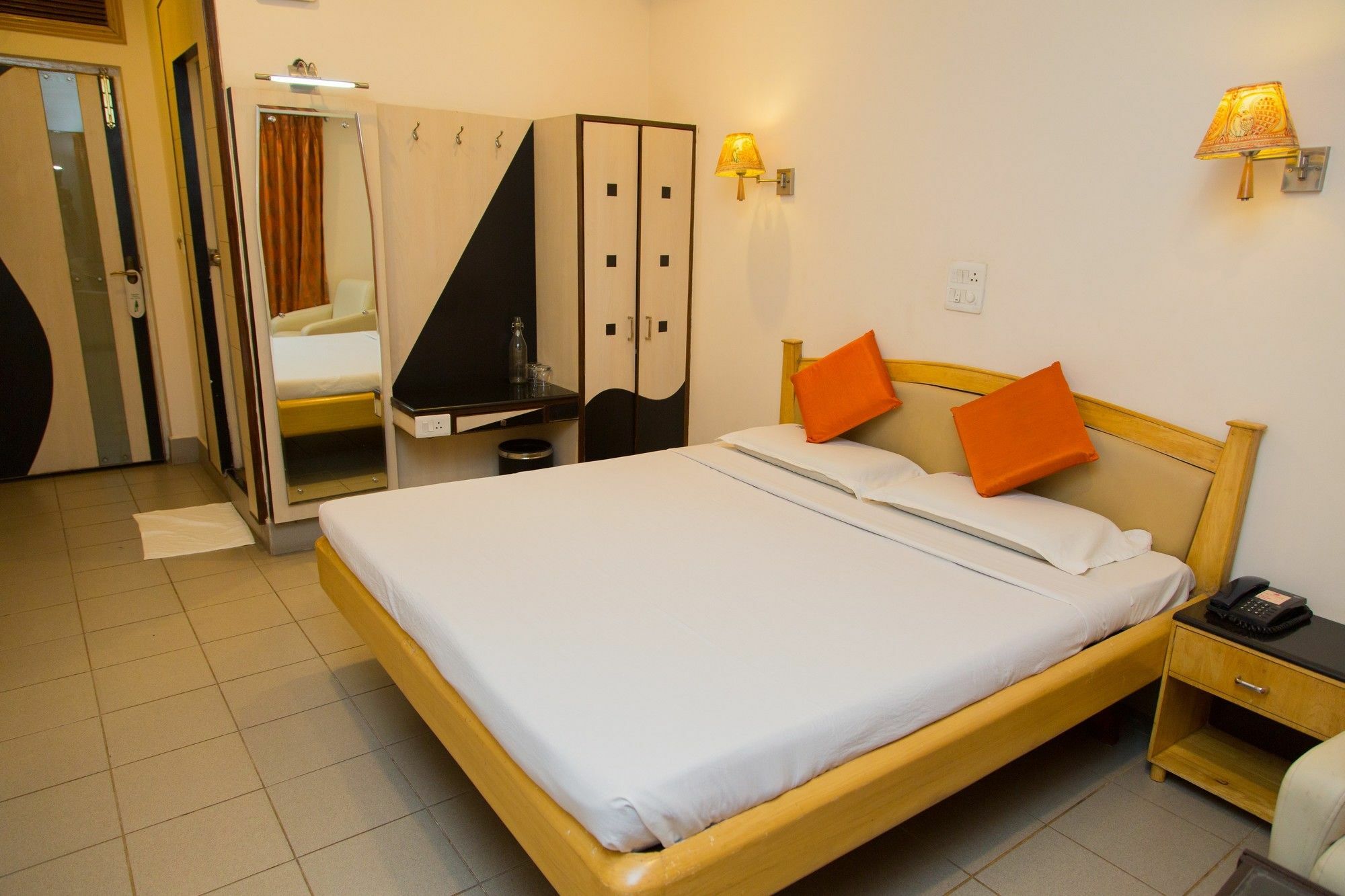Fabhotel Kinnera Comforts Railway Station Visakhapatnam Exterior foto